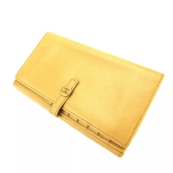 Chanel Purse Coco Button Beige Leather Authentic Used L2676 - Picture 1 of 9